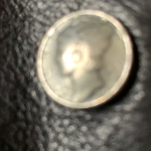 Vest - Picture 8 of 8